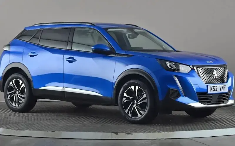 Usado Peugeot 2008 Allure 101 CV (74 kW) 2021 SUV