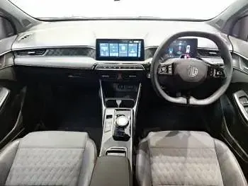 Used MG MG3 Trophy 194 HP (142 kW) 2025 Silver Hatchback