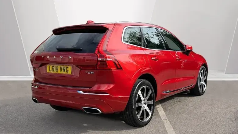 Second-hand Volvo XC60 Inscription 390 CP (286 kW) 2018 Roșu SUV