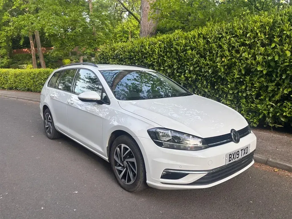Usado VW Golf VII Match 115 HP (84 kW) 2019 Branco Carrinha
