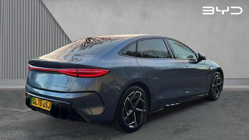 Used BYD Seal 389 kW (530 HP) 2025 Metallic  atlantis grey