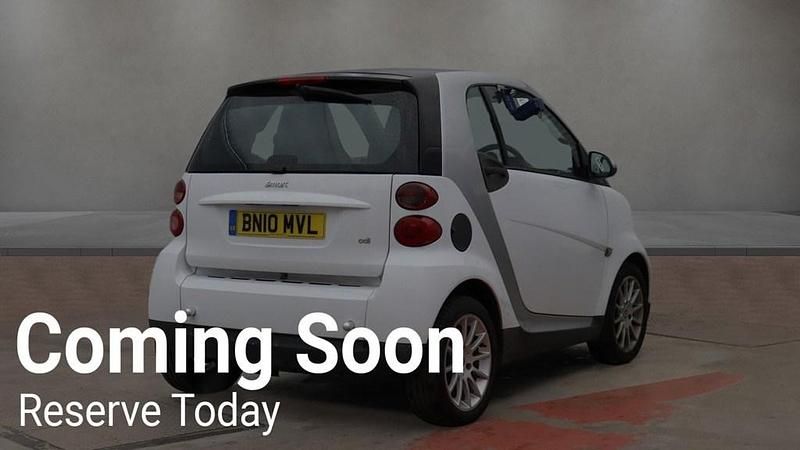 Used Smart ForTwo Coupé Passion 54 HP (39 kW) 2010 White Coupe