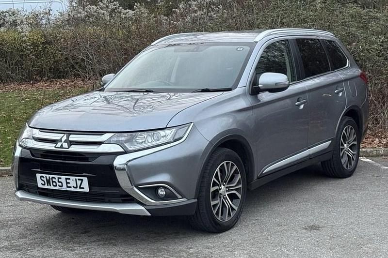 Grey Used 2015 Mitsubishi Outlander SUV | £8,600 (Fair price) - Image 1/1