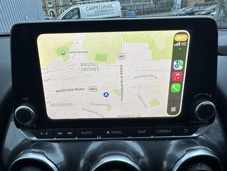 Used Nissan Juke N-Connecta 143 HP (105 kW) 2023 Red SUV