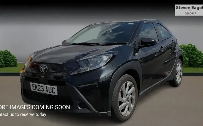 Used Toyota Aygo X PURE 72 HP (52 kW) 2025 SUV
