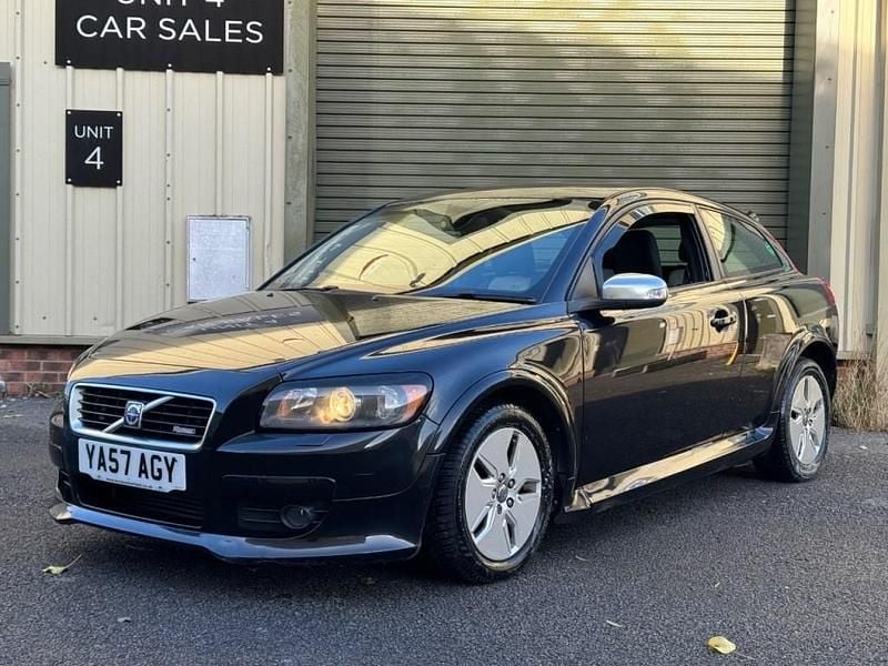 Black Used 2008 Volvo C30 R-Design Hatchback | £3,695 (Fair price) - Image 1/4