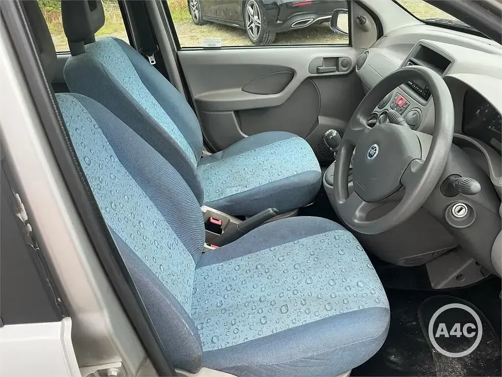 Used Fiat Panda Active 54 HP (39 kW) 2005 Grey Hatchback