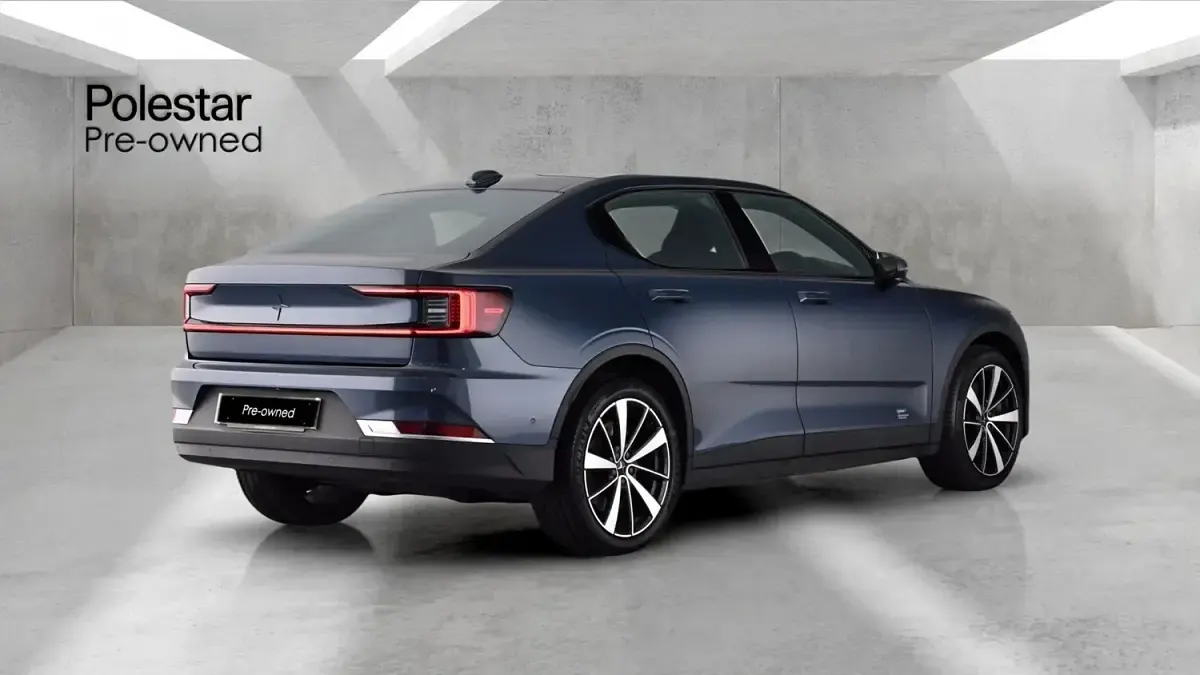Used Polestar 2 Long Range Dual motor 300 kW (408 HP) 2021 Midnight Hatchback
