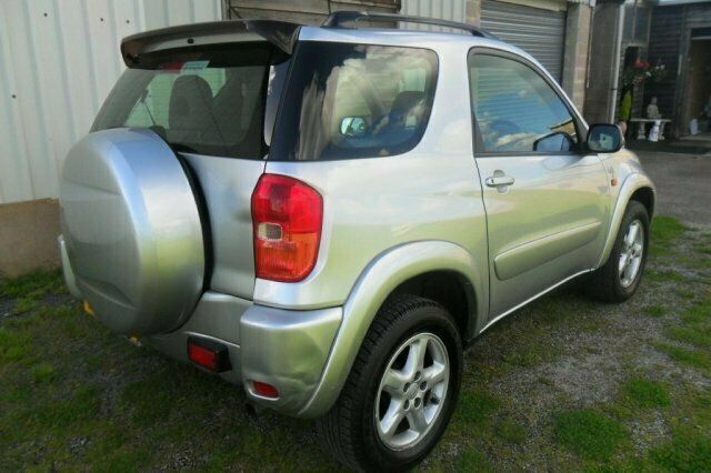 Used Toyota RAV4 147 HP (108 kW) 2003 SUV