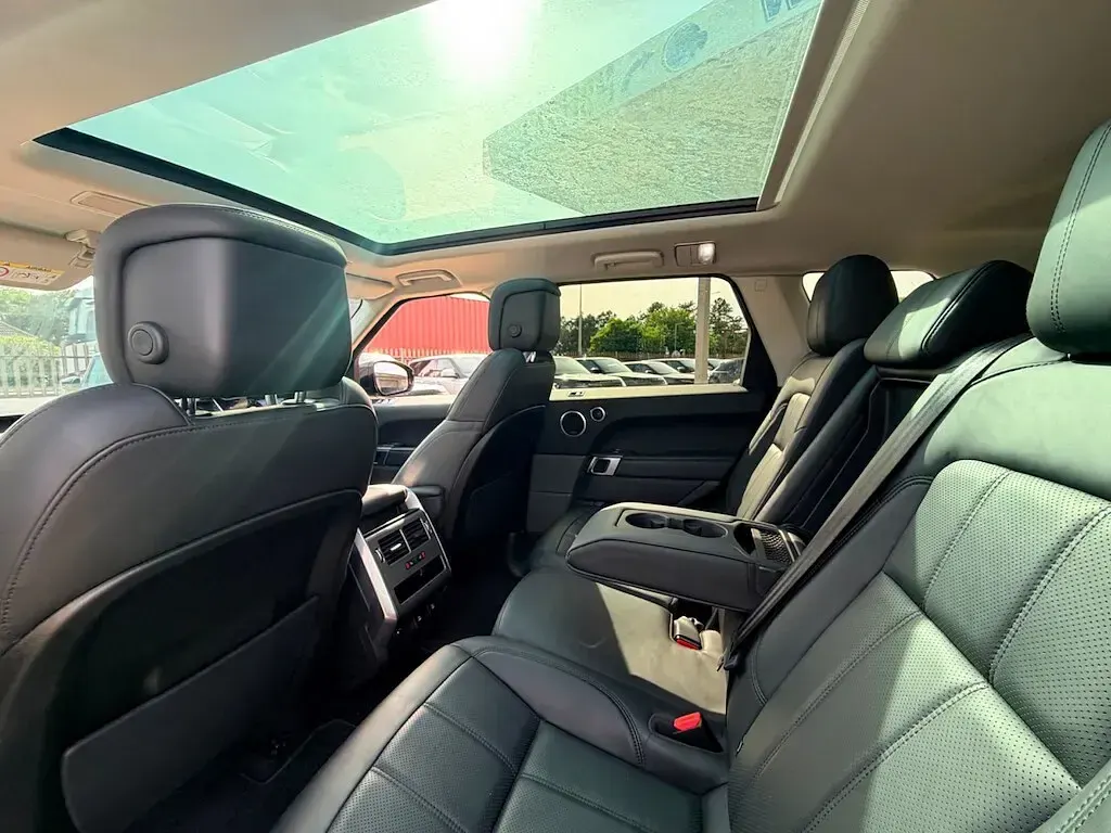 Used Land Rover Range Rover Sport HSE 404 HP (297 kW) 2019 Grey SUV