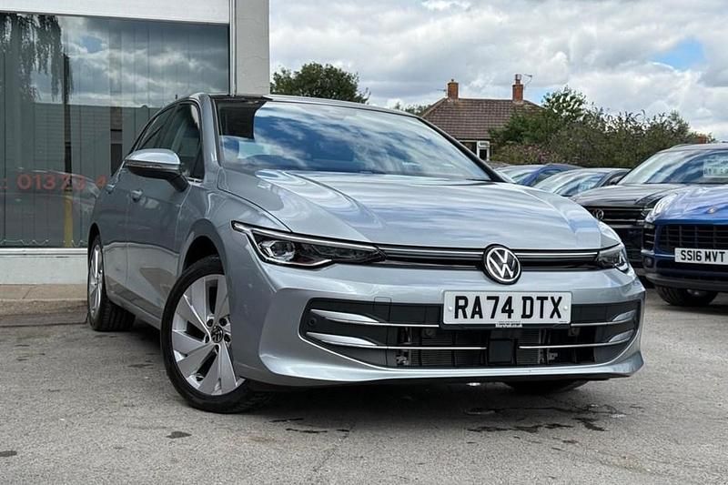 Silver New 2025 VW Golf VIII Style Hatchback | £26,995 (Fair price) - Image 1/1