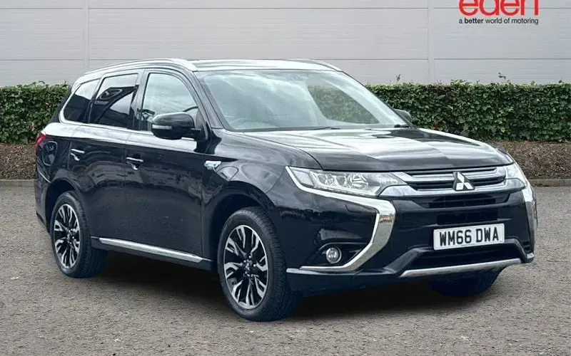 Used Mitsubishi Outlander P-HEV 203 HP (149 kW) 2016 Estate