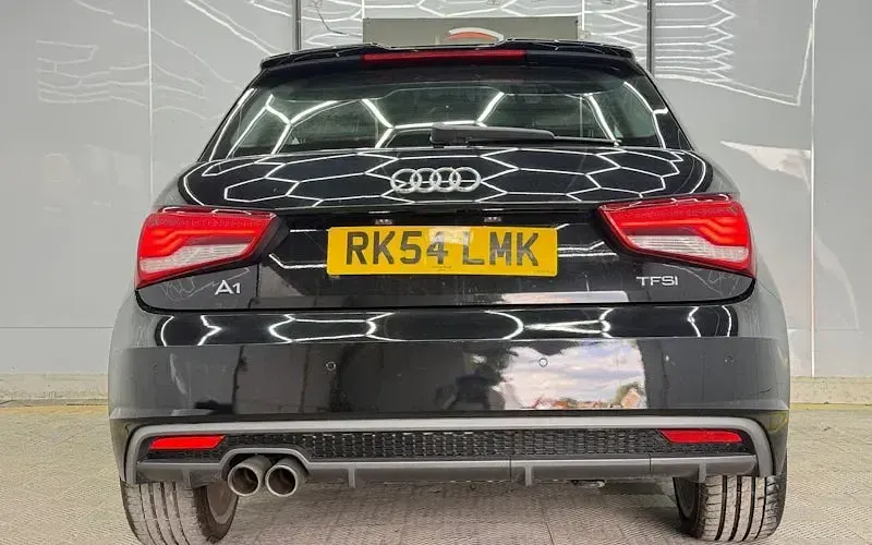 Used Audi A1 Sportback S-Line 125 HP (91 kW) 2015 Black Hatchback