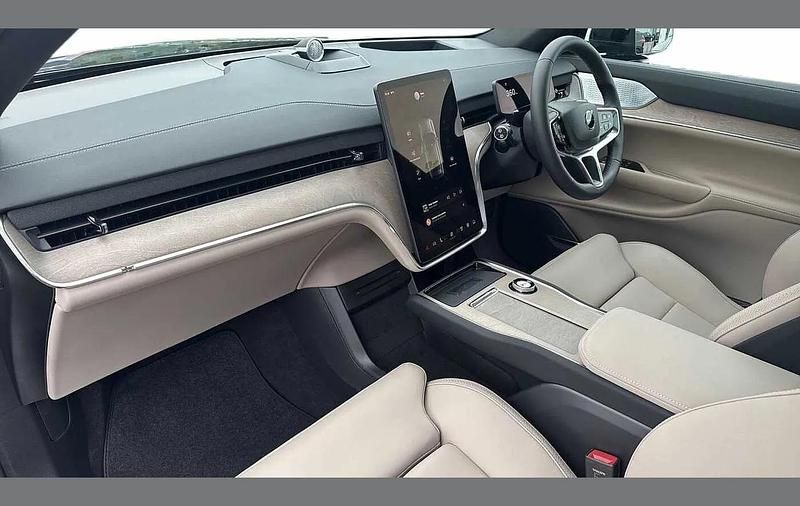 Used Volvo EX90 Performance 374 kW (509 HP) 2025 Blue SUV