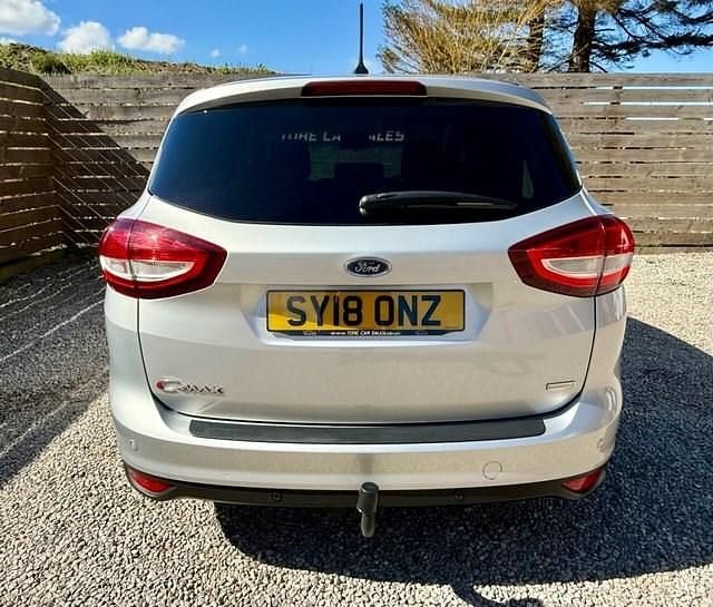 Used Ford C-MAX Zetec 125 HP (91 kW) 2018 Silver MPV
