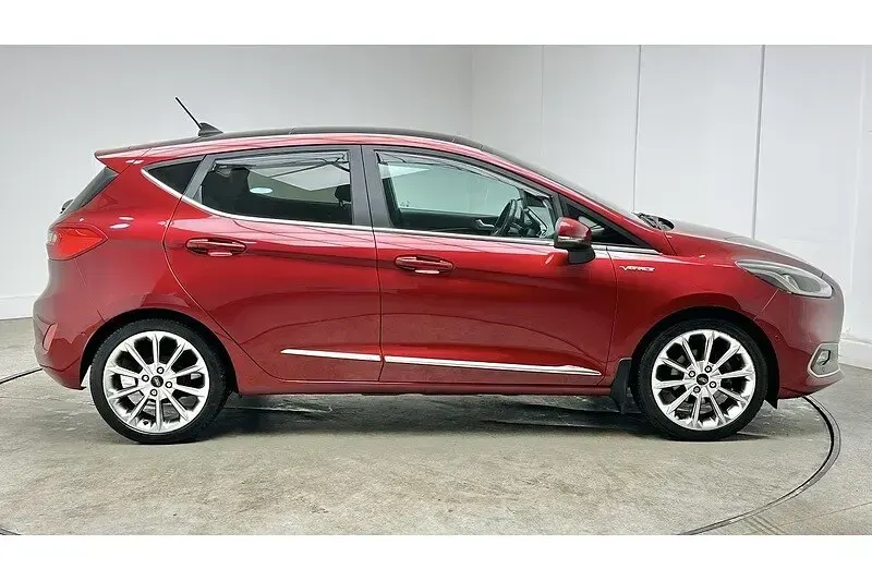 Used Ford Fiesta Vignale 2020 Ruby red Hatchback