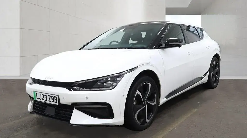 Used Kia EV6 GT-Line S 239 kW (325 HP) 2023 White SUV