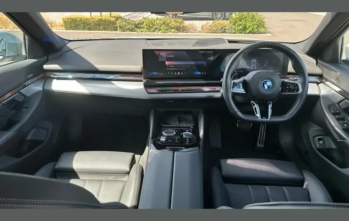 Used BMW i5 M Sport 250 kW (340 HP) 2025 Grey Estate