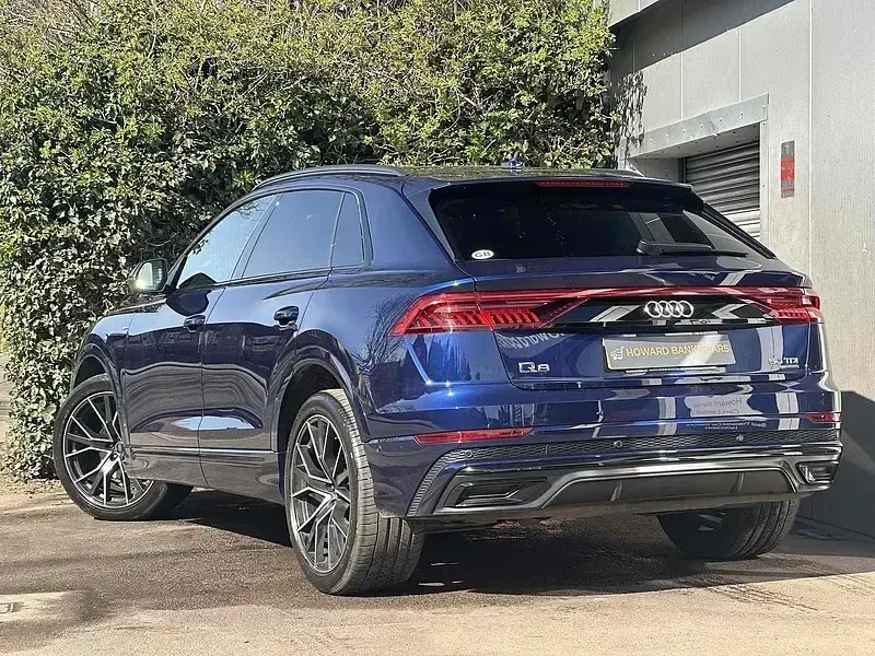 Used Audi Q8 Black Edition 286 HP (210 kW) 2023 Blue SUV