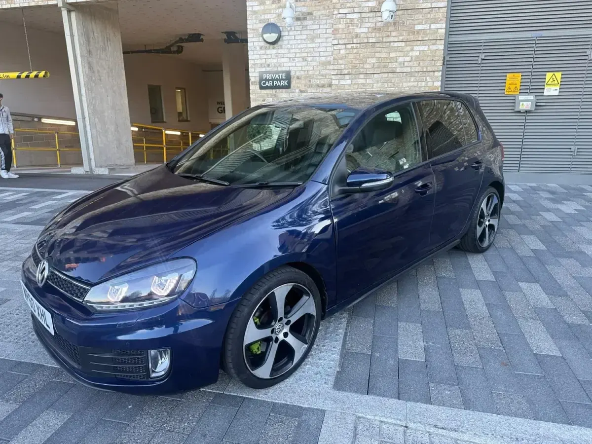 Usado VW Golf VI Match 2011 Azul Citadino