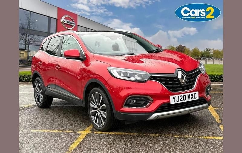 Red Used 2020 Renault Kadjar Version S SUV | £12,990 (Good price) - Image 1/4