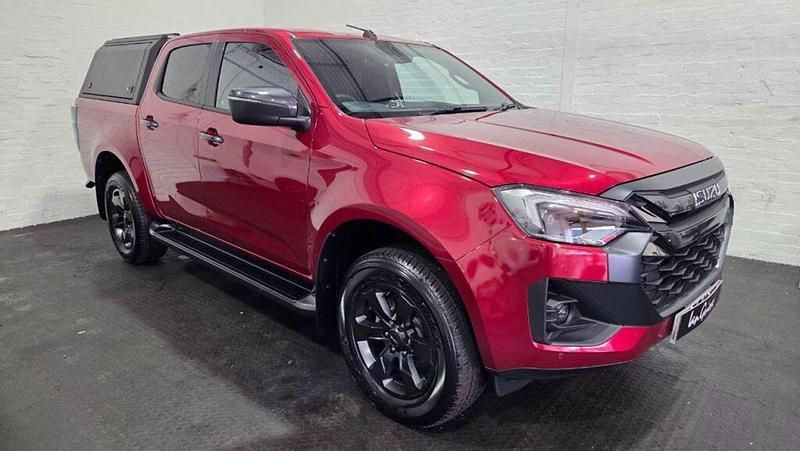New Isuzu D-Max 162 HP (119 kW) 2025 Red Pickup