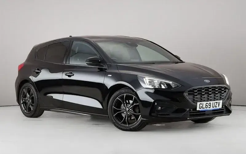 Used Ford Focus ST-Line 125 HP (91 kW) 2020 Hatchback