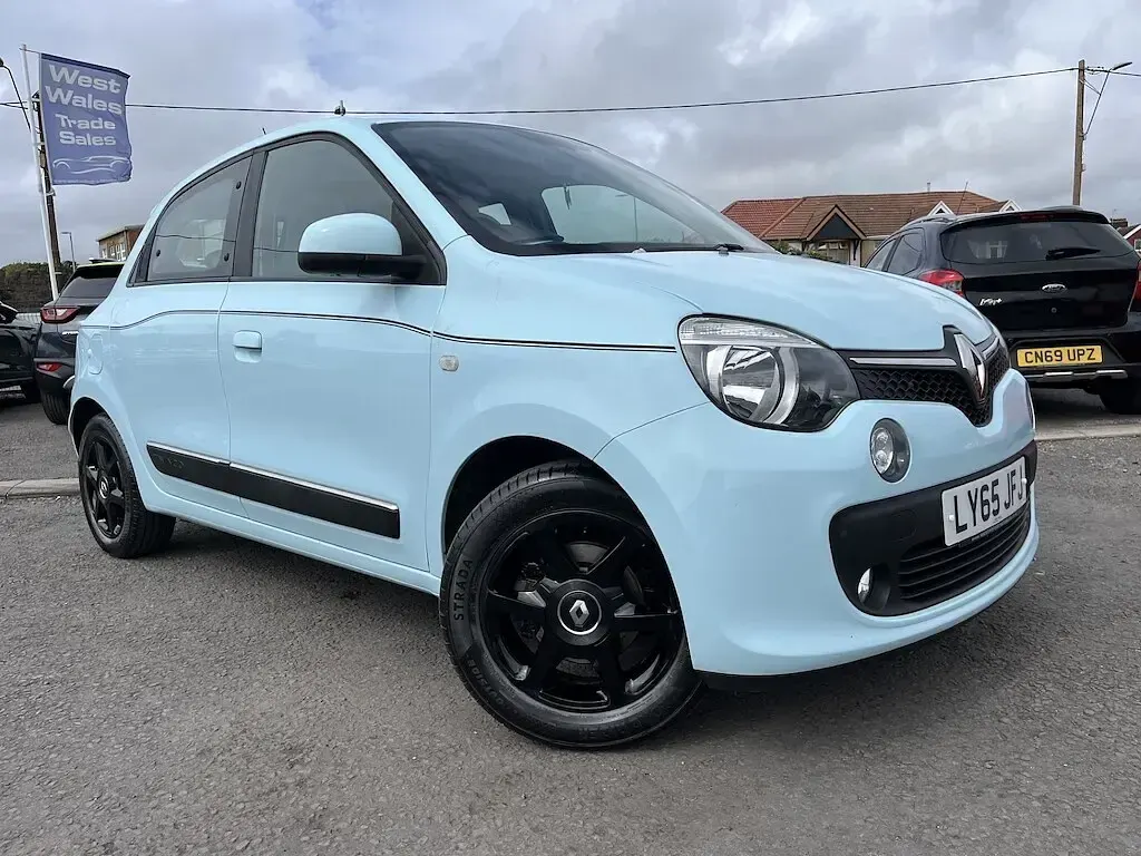 Used Renault Twingo Dynamique 70 HP (51 kW) 2015 Blue Hatchback