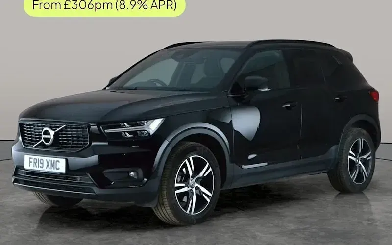 Used Volvo XC40 R-Design 163 HP (119 kW) 2021 SUV