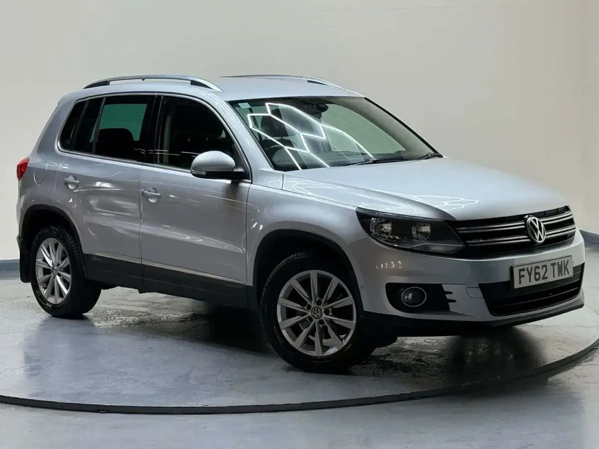 Usado VW Tiguan SE 140 HP (102 kW) 2012 Prateado SUV
