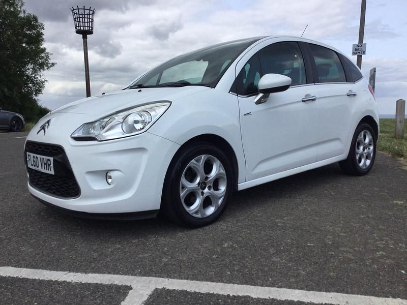 Used Citroën C3 Exclusive 2010 White Hatchback
