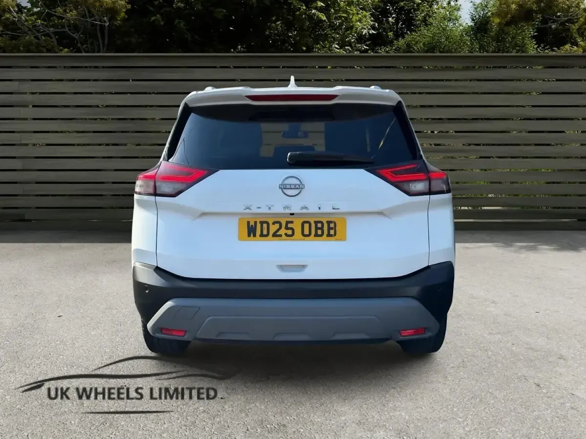Used Nissan X-Trail N-Connecta 204 HP (150 kW) 2025 White SUV