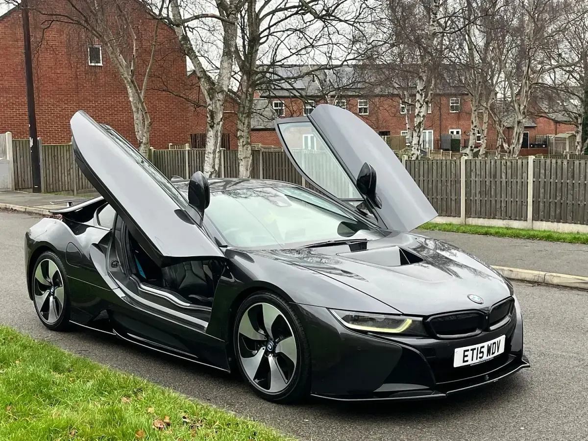Used BMW i8 Comfort Edition 362 HP (266 kW) 2015 Grey Coupe