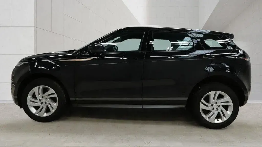 Used Land Rover Range Rover evoque R-Dynamic 150 HP (110 kW) 2019 Black SUV