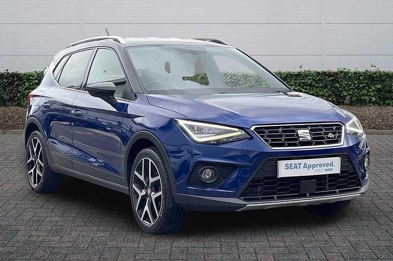 Blue Used 2020 Seat Arona FR Sport SUV | £11,990 (Fair price) - Image 1/4