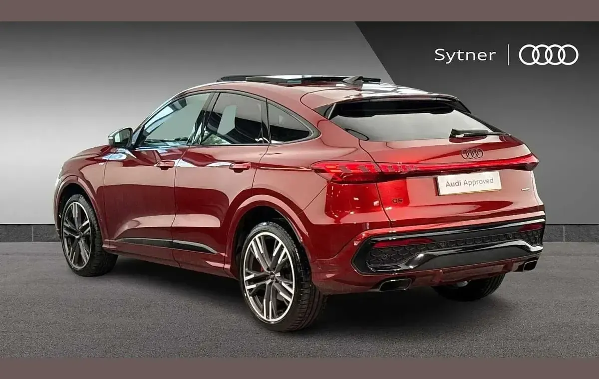 Used Audi Q5 Advanced 200 HP (147 kW) 2025 Red SUV