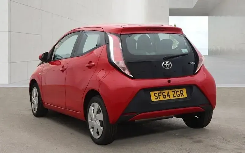 Used Toyota Aygo X-play 69 HP (50 kW) 2018 Hatchback