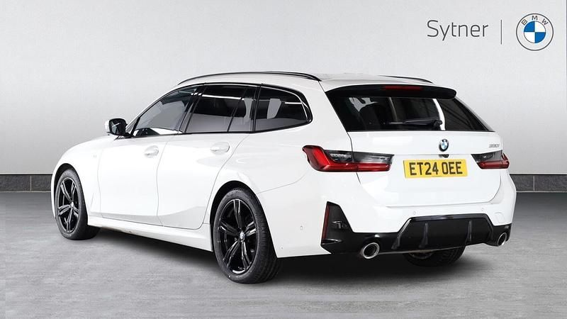 Used BMW 320 M Sport 181 HP (133 kW) 2024 White Estate