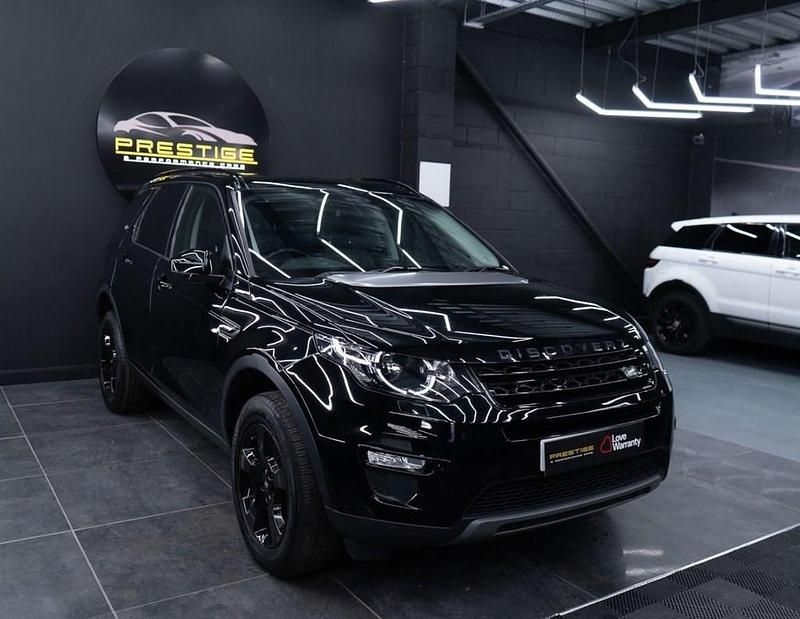 Used Land Rover Discovery Sport SE 150 HP (110 kW) 2019 Black SUV