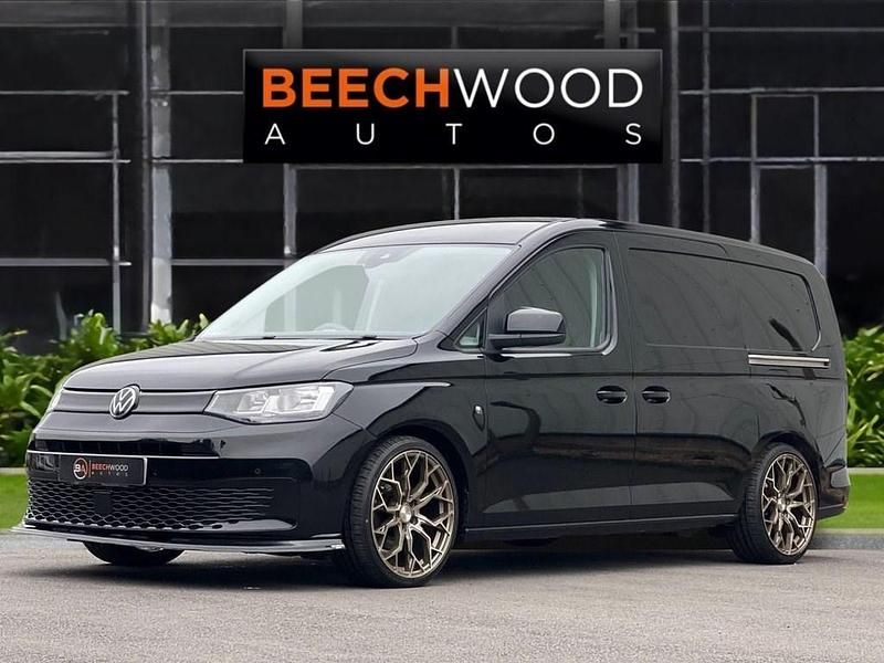 Used VW Caddy Maxi S 102 HP (75 kW) 2021 Black MPV