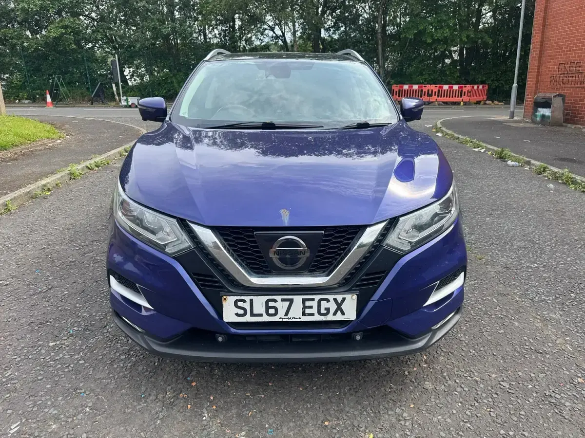 Used Nissan Qashqai N-Connecta 2017 Blue SUV