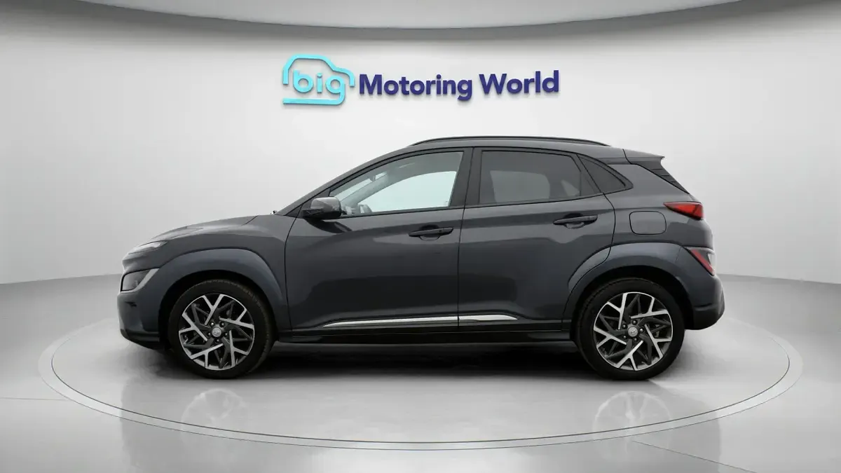 Used Hyundai Kona Premium 141 HP (103 kW) 2022 Grey SUV