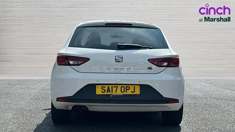 Used Seat Leon FR 125 HP (91 kW) 2017 White