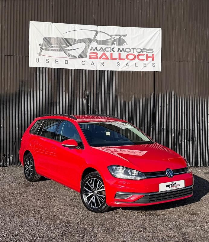Used VW Golf VII SE 150 HP (110 kW) 2018 Red Estate