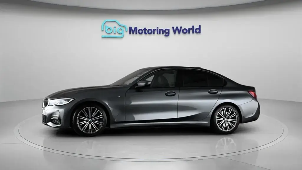 Usado BMW 330 M Sport 265 CV (194 kW) 2019 Gris Berlina