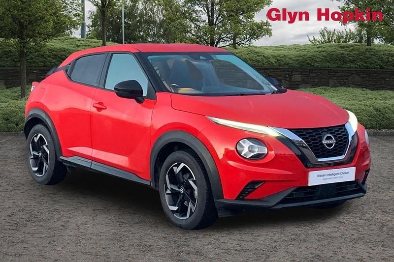 Used Nissan Juke N-Connecta 2022 Red SUV