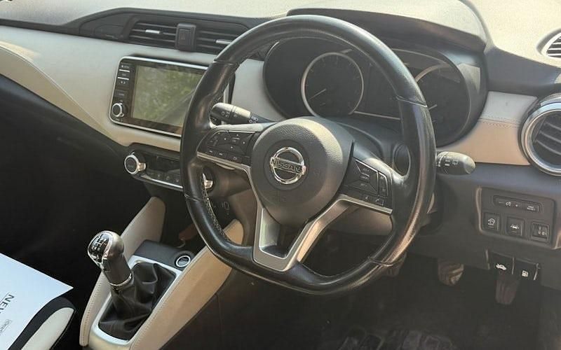 Usado Nissan Micra Tekna 101 HP (74 kW) 2020 Vermelho Citadino