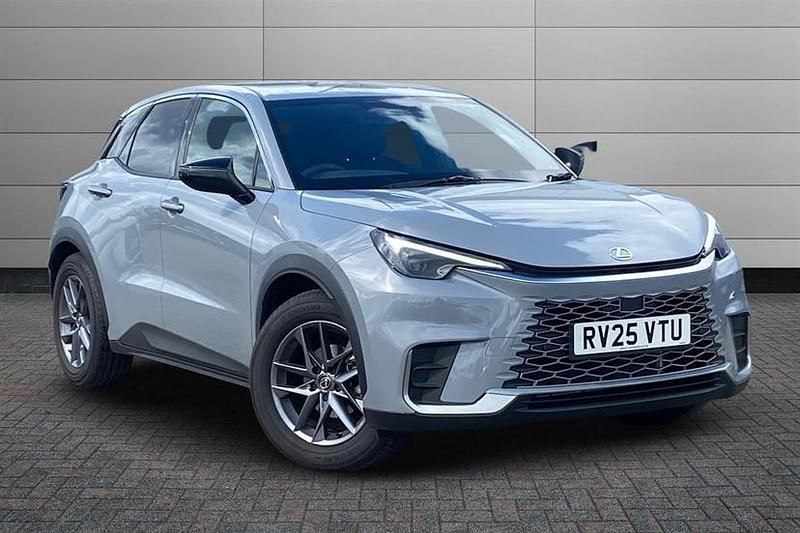 Grey Used 2025 Lexus LBX SUV | £29,999 (Good price) - Image 1/3