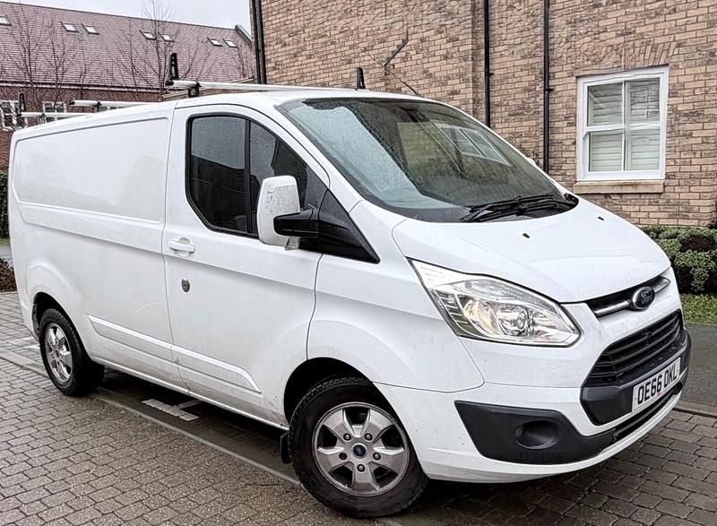 White Used 2017 Ford Transit Custom Limited Van | £6,000 (Good price) - Image 1/4