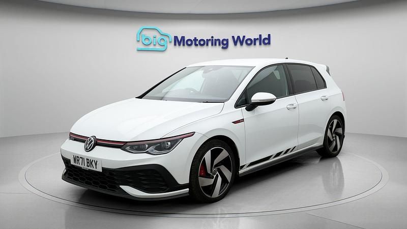 Used VW Golf VIII GTI Clubsport 296 HP (217 kW) 2021